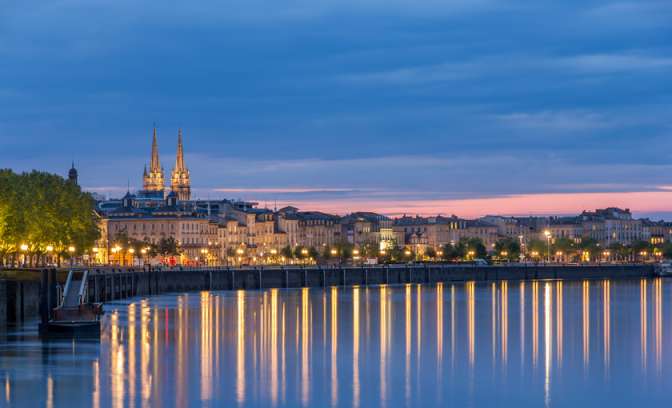 Bordeaux in de avond