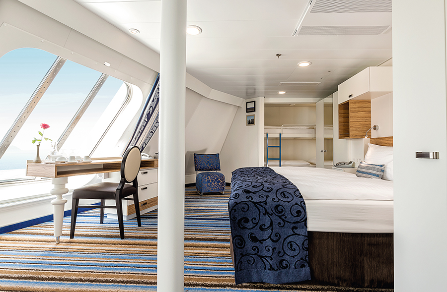 hut Mein Schiff 4