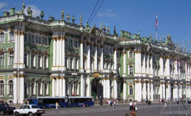 Winterpaleis in Sint-Petersburg, Ruslan