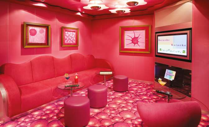 De karaoke ruimte op de Norwegian Jade van NCL