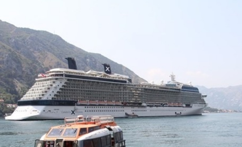 Het volledige schip de Solstice van Celebrity cruises