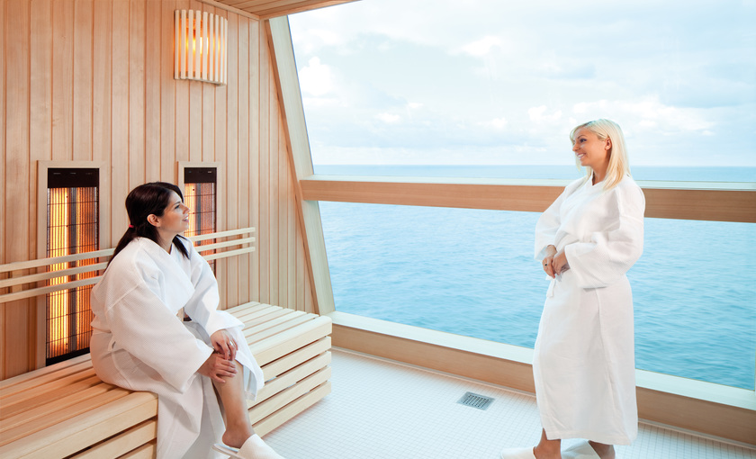 Infrarode sauna op de Celebrity Reflection van Celebrity Cruises