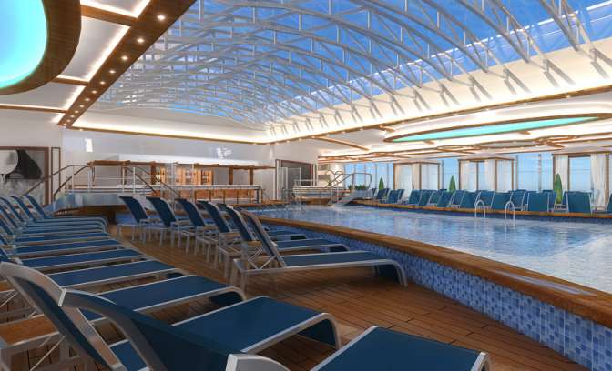 Een binnenzwembad op de Majestic Princess