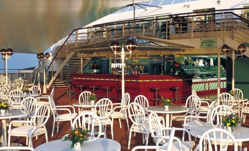 Terras op het deck van de norwegian Sun