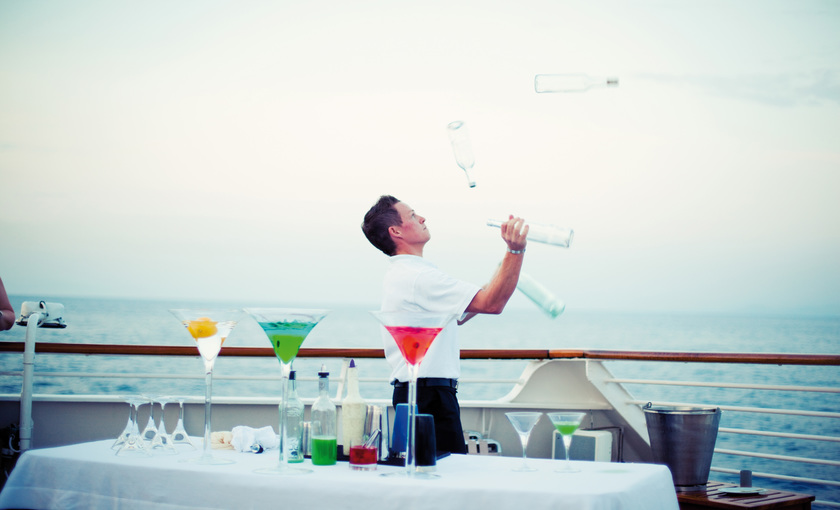 Een cokctail mixer op de SeaDream I van Seadream Yacht Club
