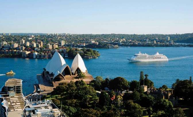 Silver Whisper exterior